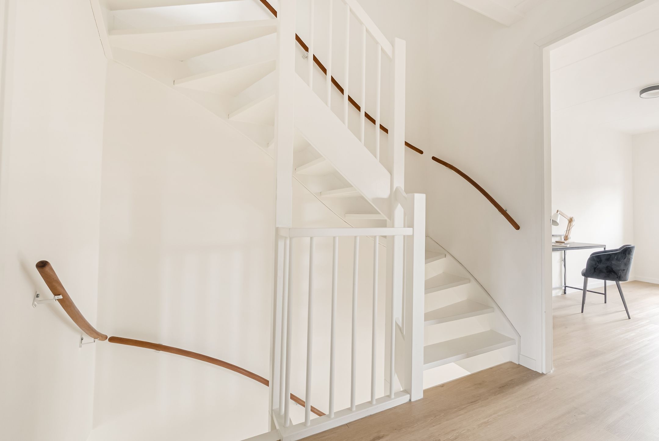 Foto 27 van Zandvoortweg 144-A