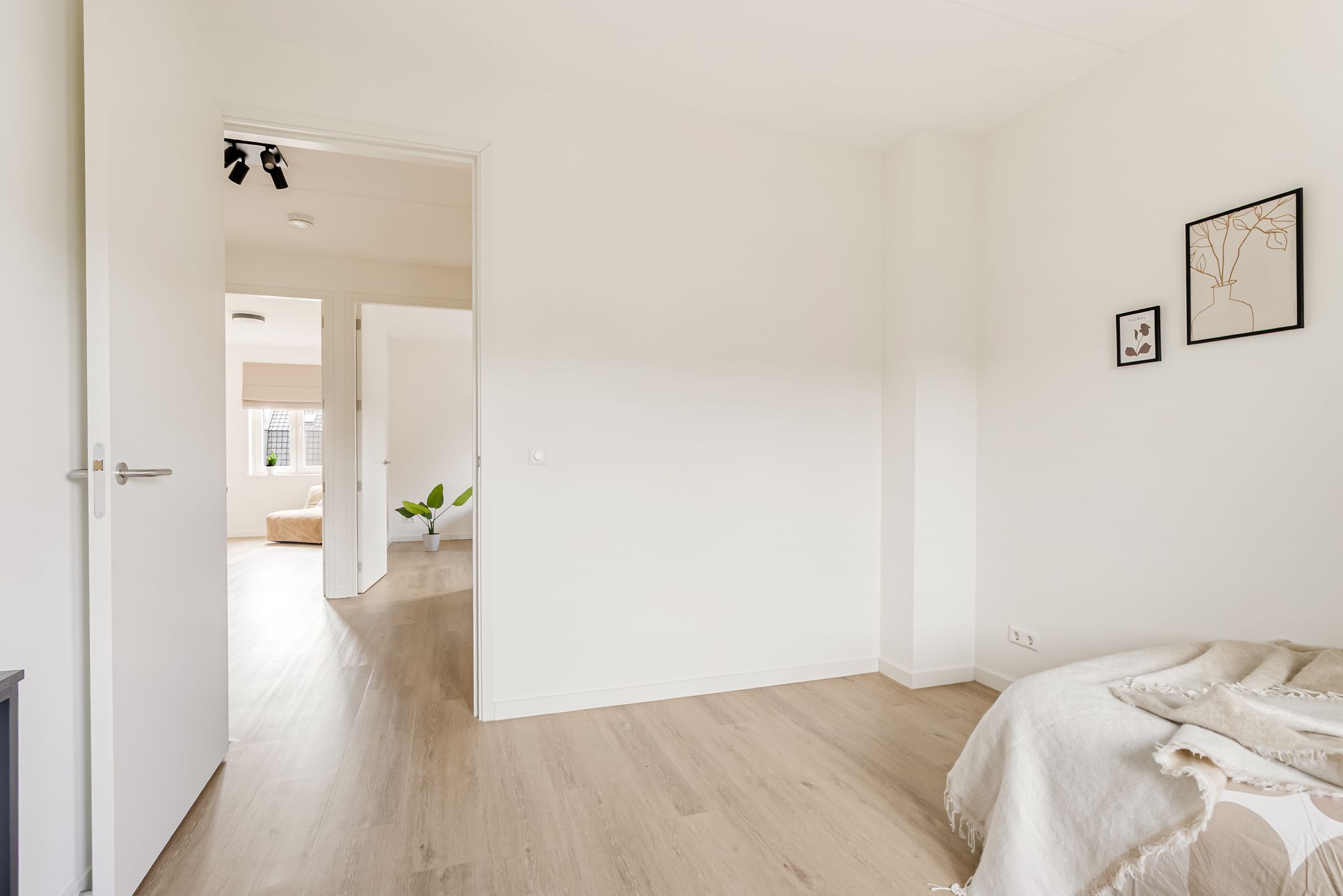 Foto 33 van Zandvoortweg 144-A