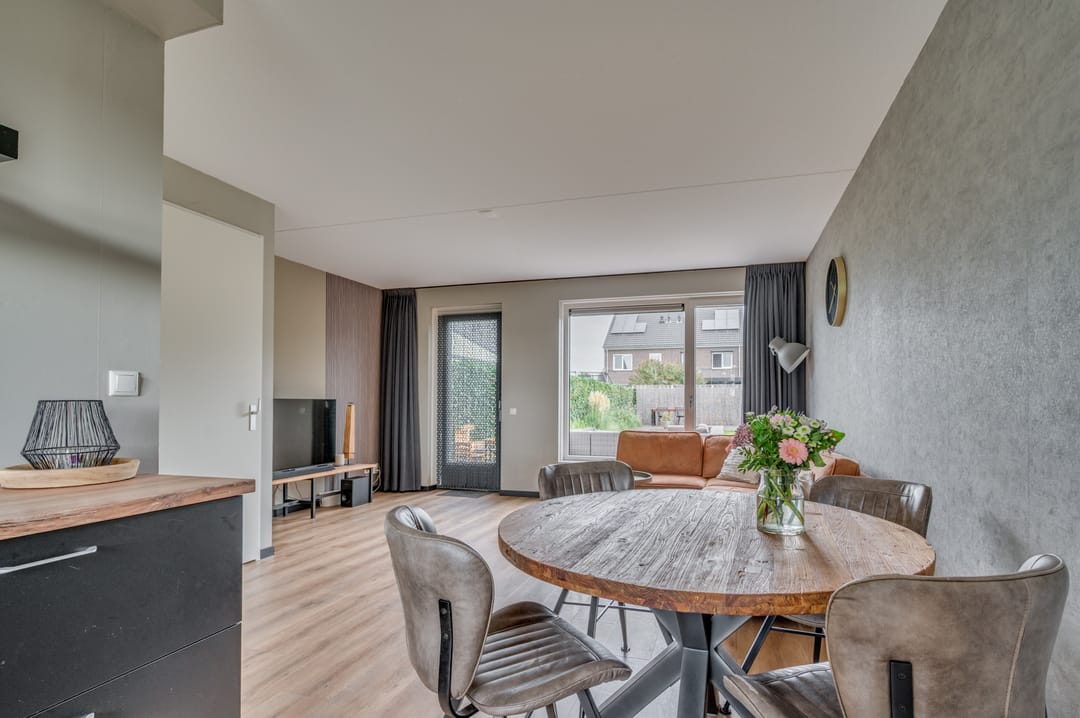 Foto 11 van Willem van Baerlestraat 15