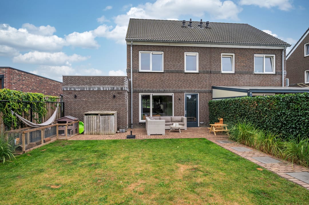 Foto 47 van Willem van Baerlestraat 15