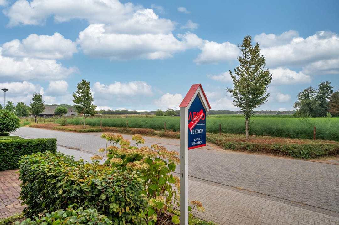 Foto 52 van Willem van Baerlestraat 15