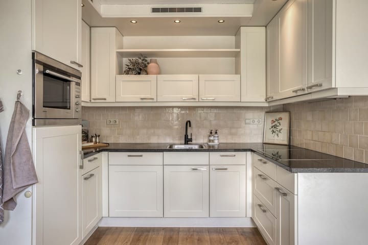 Photo 3 of Beukenlaan 14