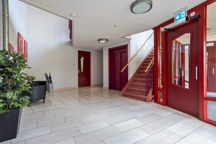 Foto 5 van De Heus Plein 95