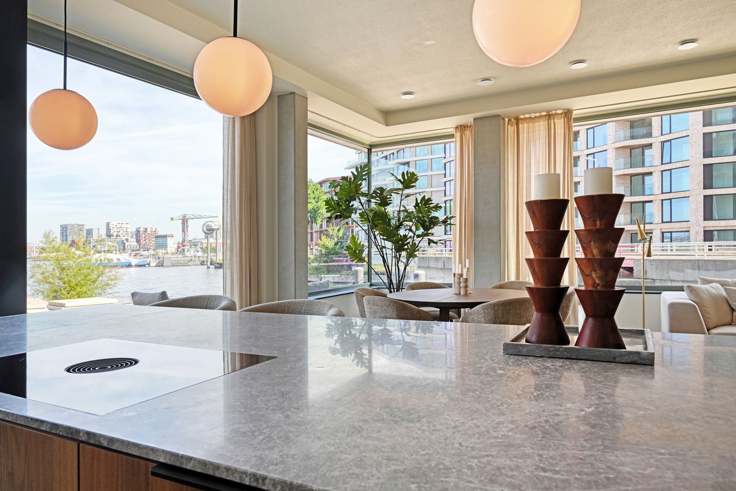 Foto 5 van Grasweg 221