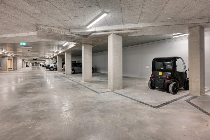 Foto 17 van Grasweg 221