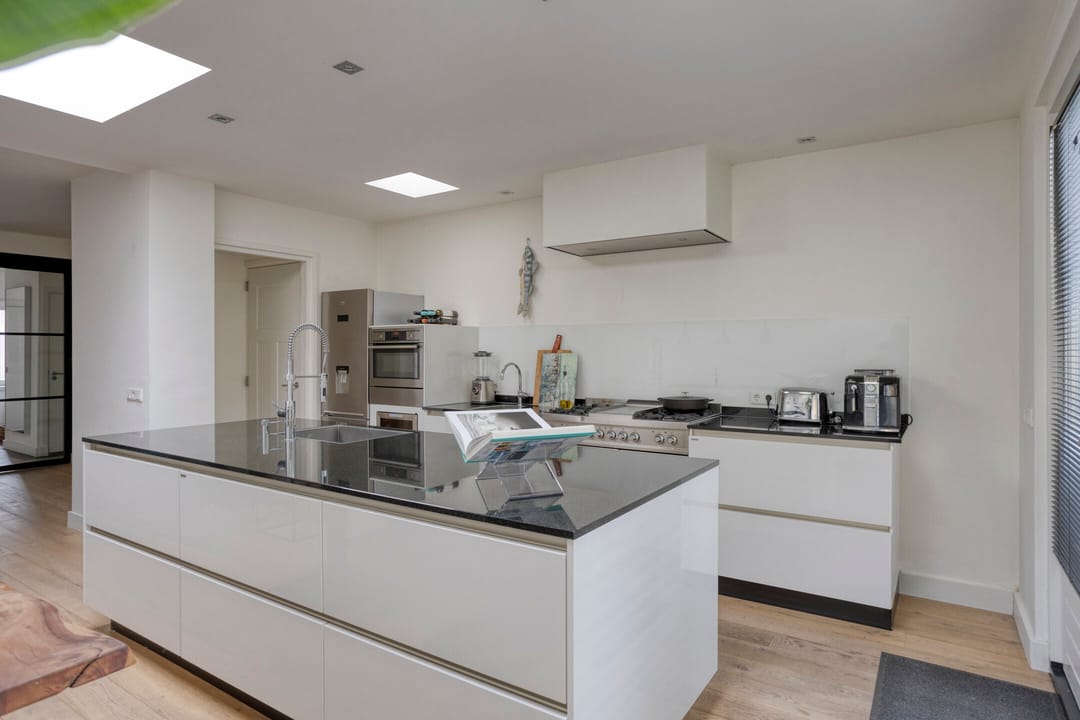 Foto 8 van Mecklenburgstraat 56