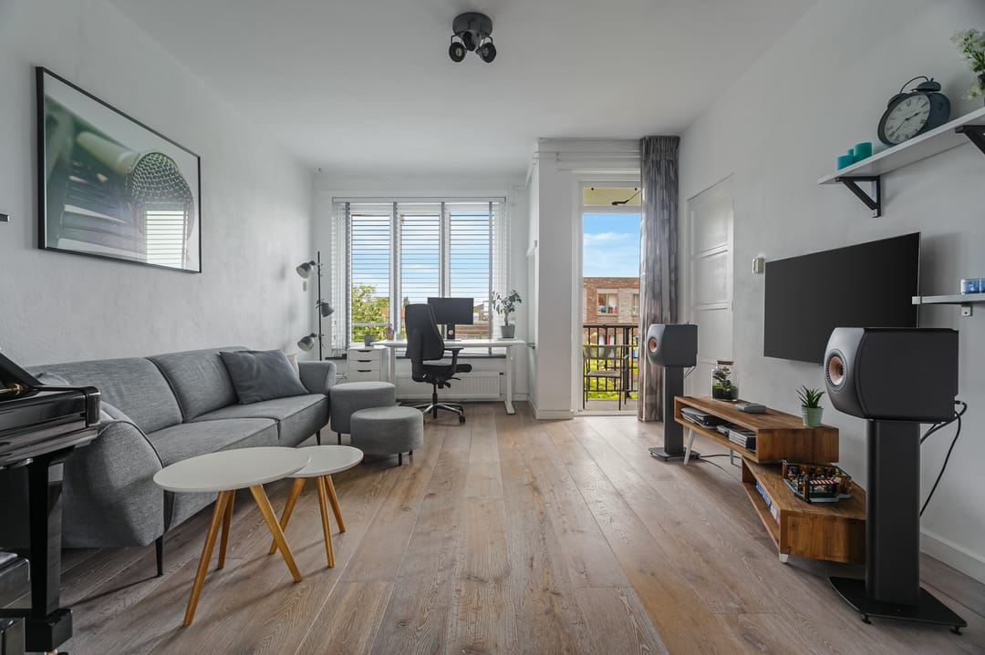 Foto 2 van Erik de Roodestraat 3-3