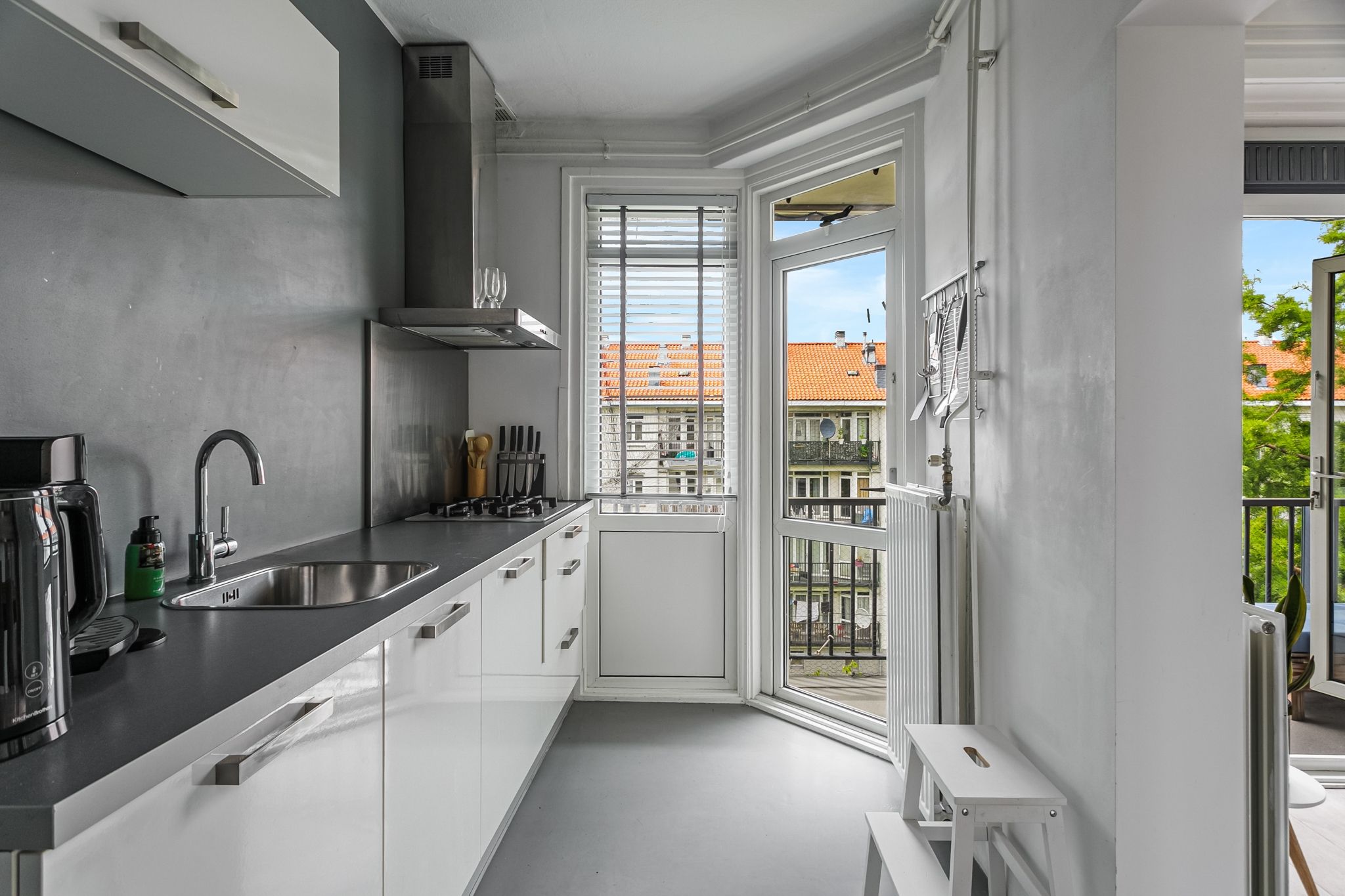 Foto 15 van Erik de Roodestraat 3-3