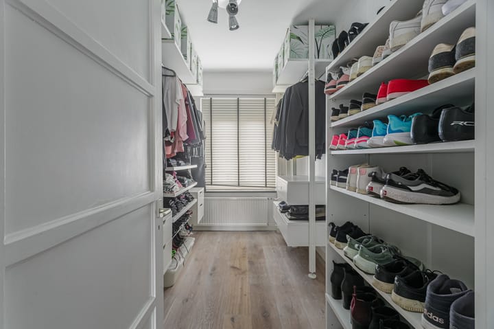 Photo 25 of Erik de Roodestraat 3-3