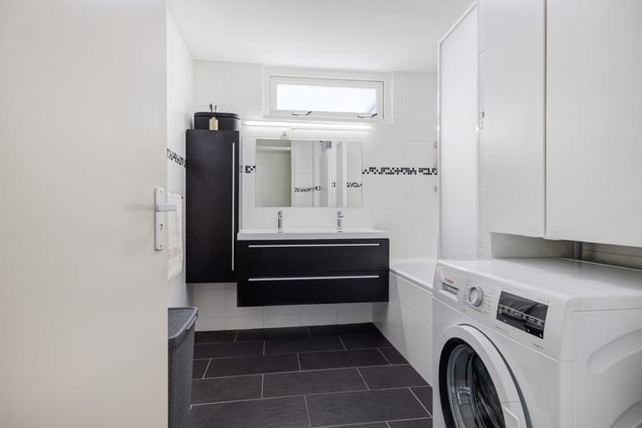 Foto 32 van Van Adrichemweg 261