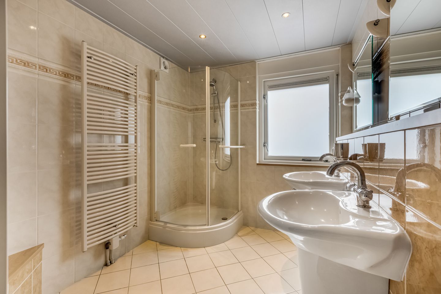 Foto 29 van Wielewaallaan 6