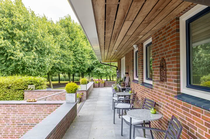 Photo 6 of Uithuizerweg 19