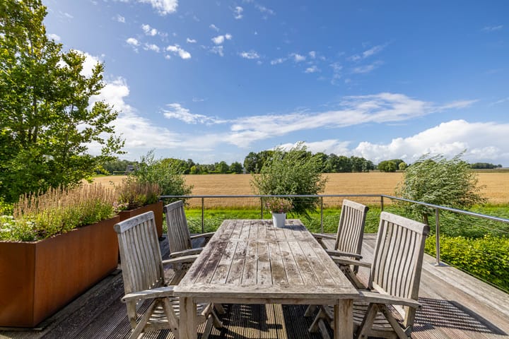 Photo 19 of Uithuizerweg 19