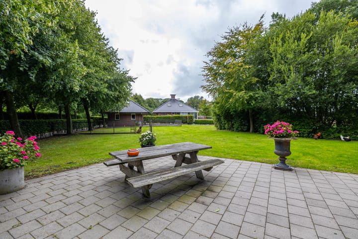 Photo 51 of Uithuizerweg 19