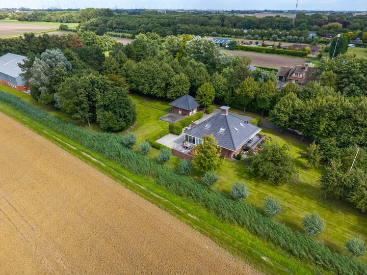 Photo 59 of Uithuizerweg 19