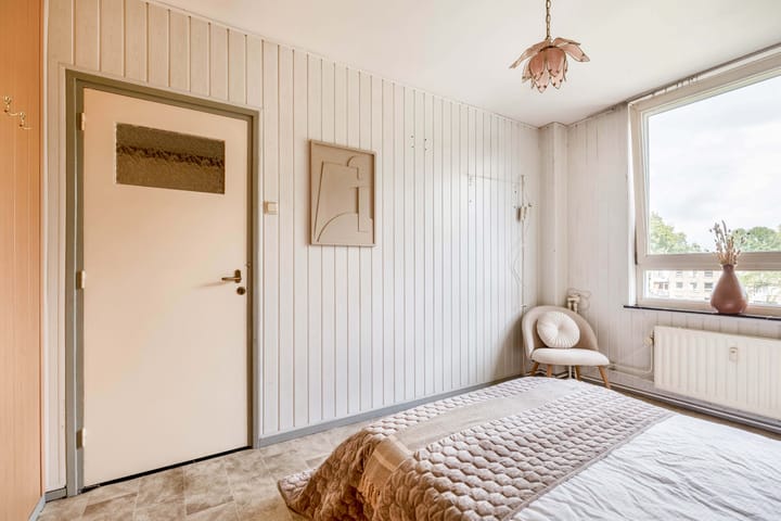 Photo 35 of Via Regia 117-C