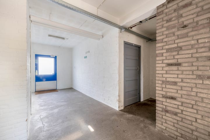 Photo 40 of Via Regia 117-C