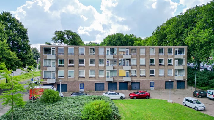 Photo 44 of Via Regia 117-C