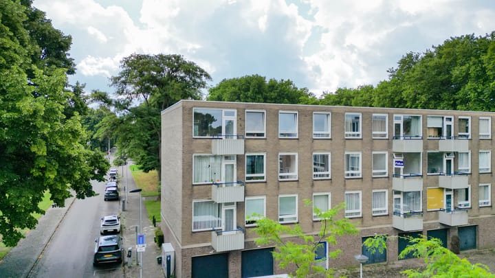 Photo 45 of Via Regia 117-C