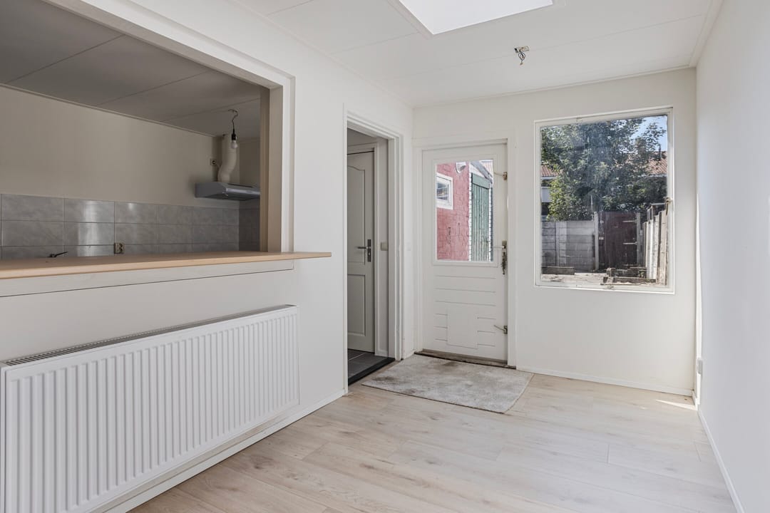 Photo 13 of Lijsterstraat 9