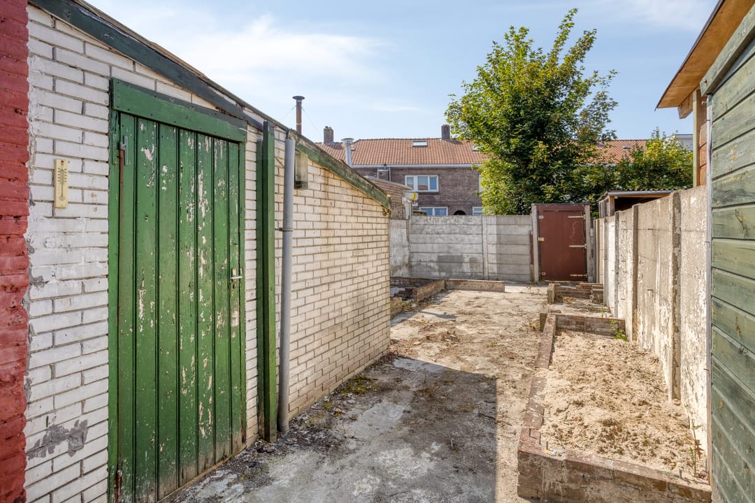 Photo 28 of Lijsterstraat 9