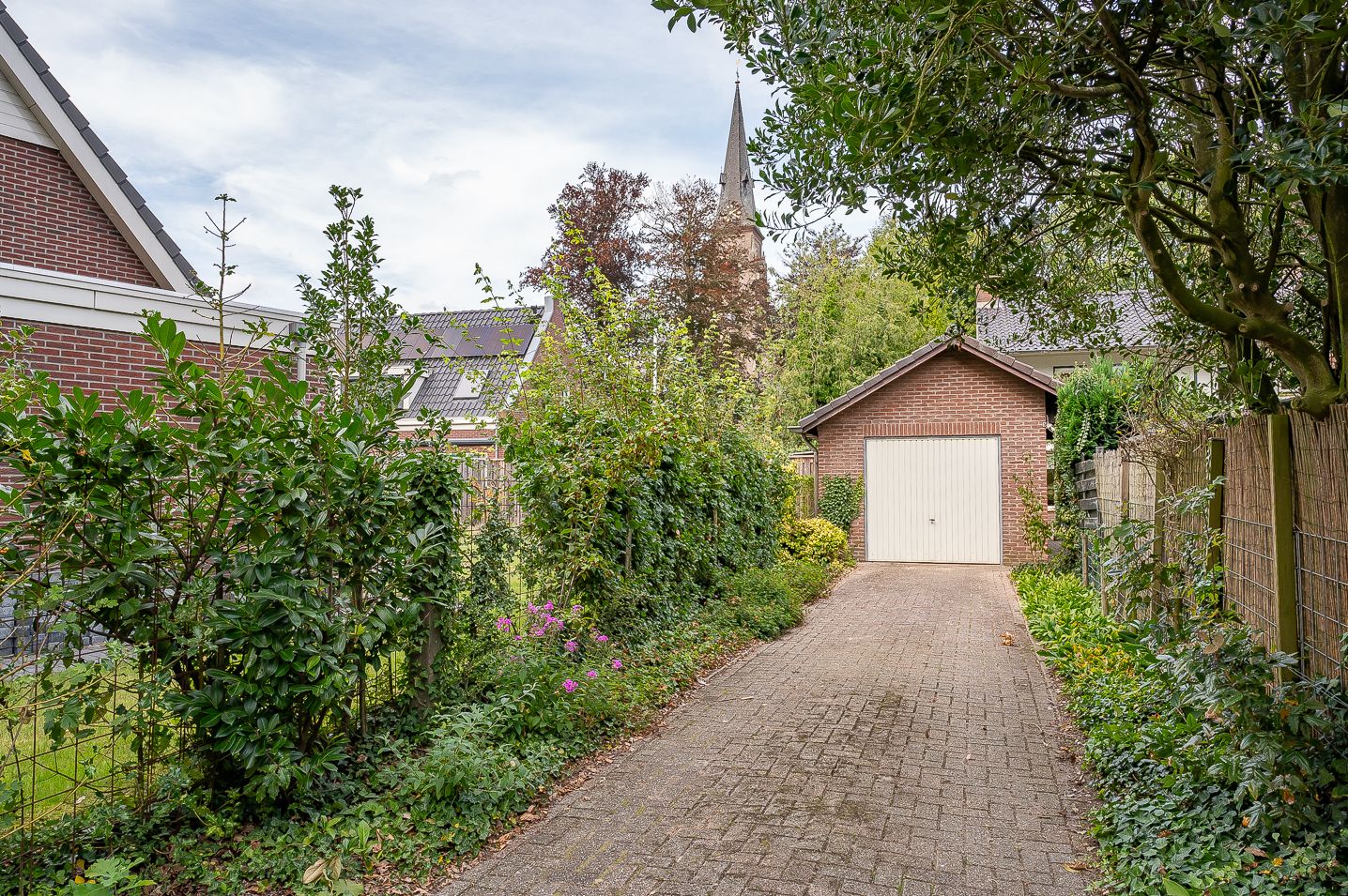 Foto 45 van Ruurloseweg 66