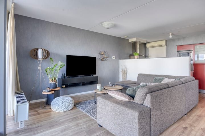 Foto 8 van Onderwijsboulevard 158