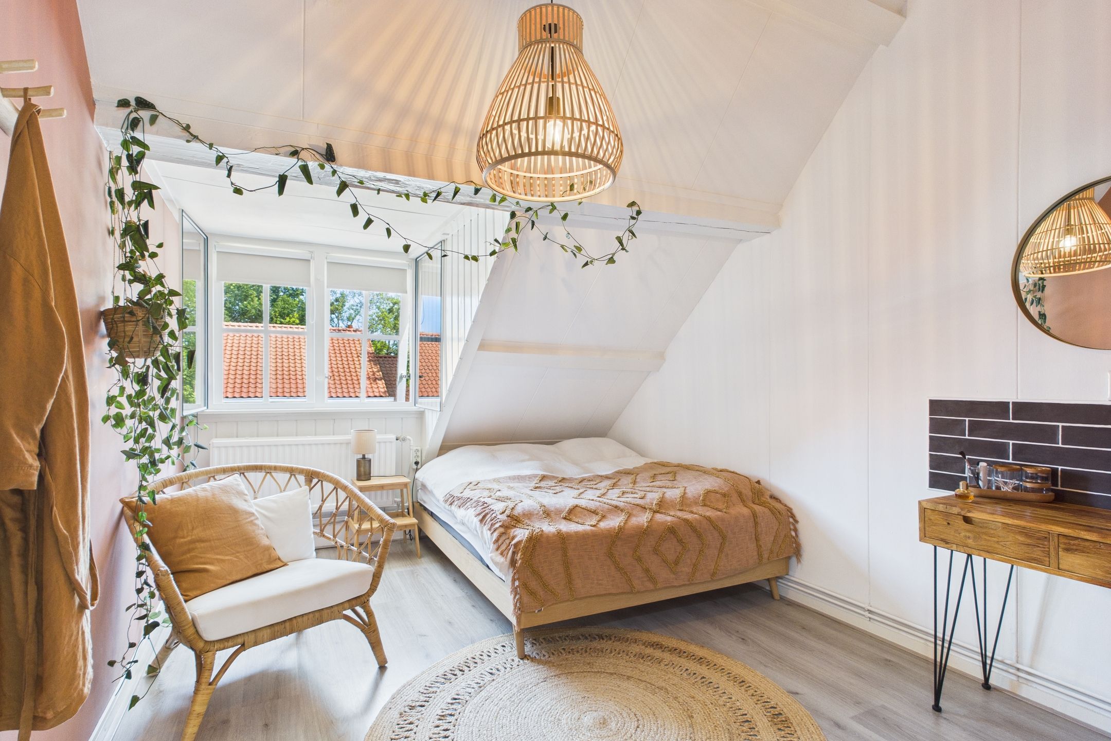 Photo 3 of Nieuwe Oostersestraat 34-B