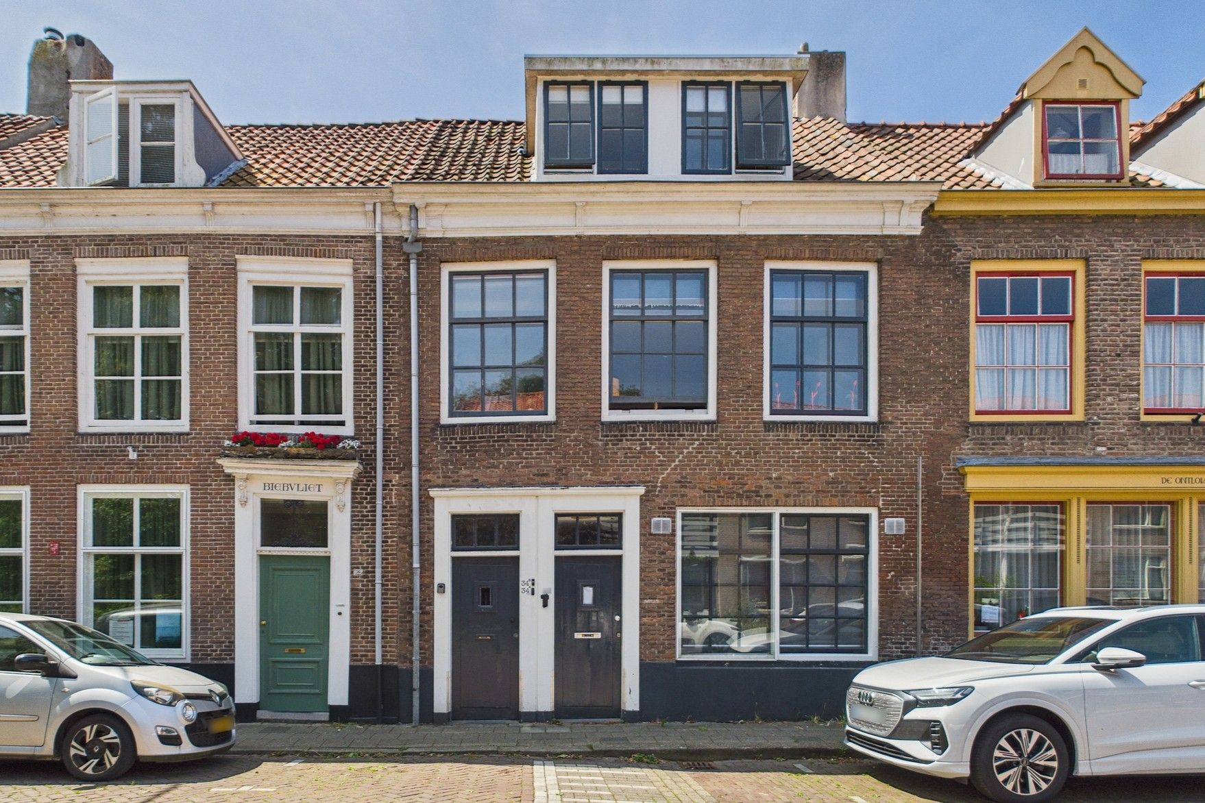 Photo 6 of Nieuwe Oostersestraat 34-B