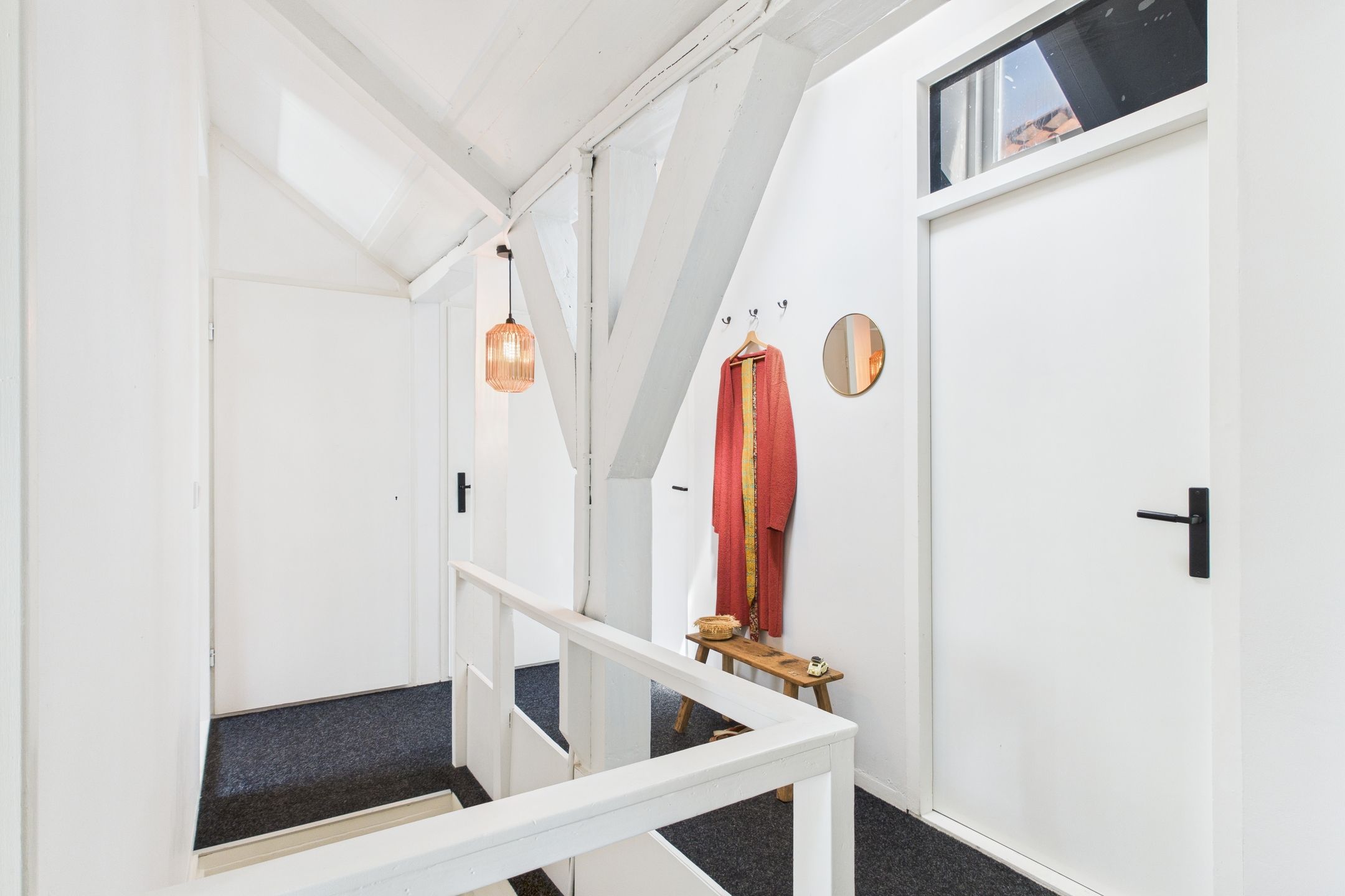 Photo 12 of Nieuwe Oostersestraat 34-B