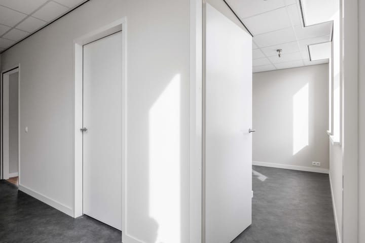 Photo 21 of Lageweg 14-D