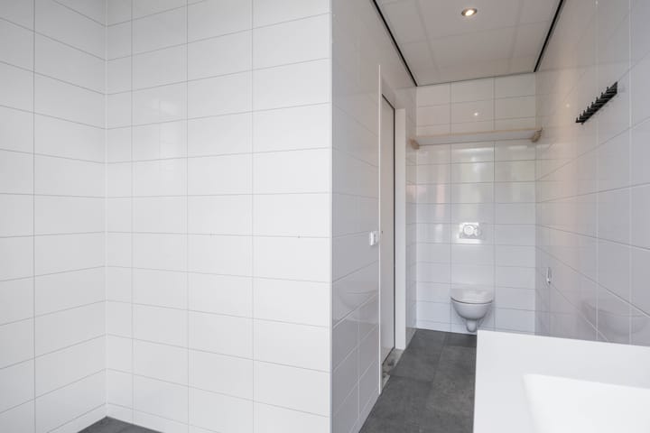 Photo 27 of Lageweg 14-D