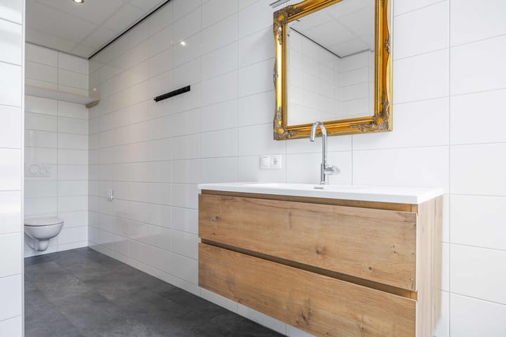 Photo 26 of Lageweg 14-D