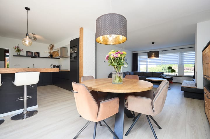 Photo 8 of Dommelstraat 34