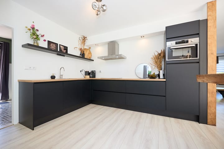 Photo 9 of Dommelstraat 34