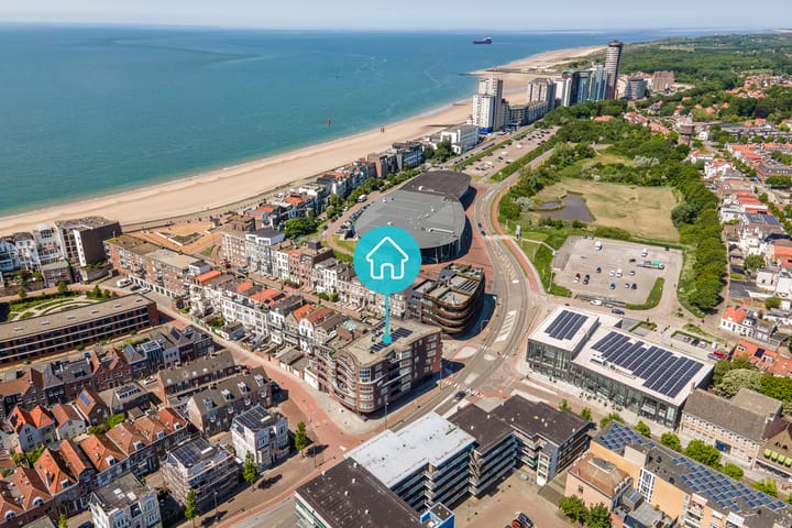 Photo 4 of Spuistraat 69