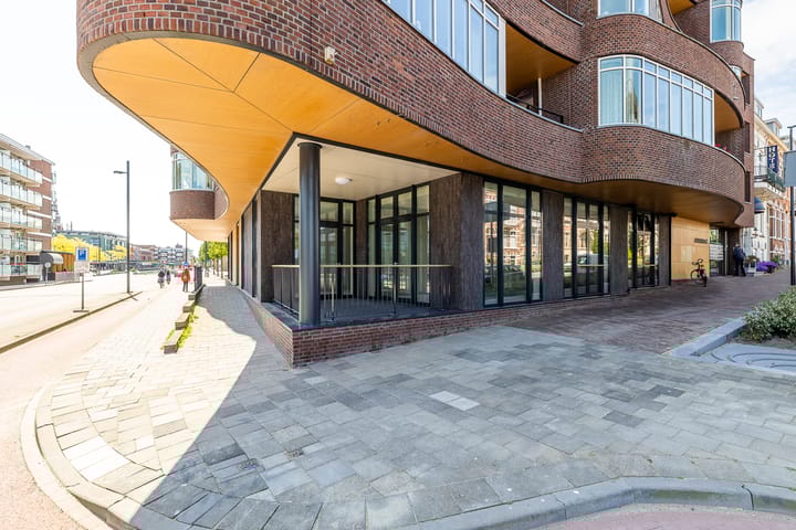 Photo 5 of Spuistraat 69