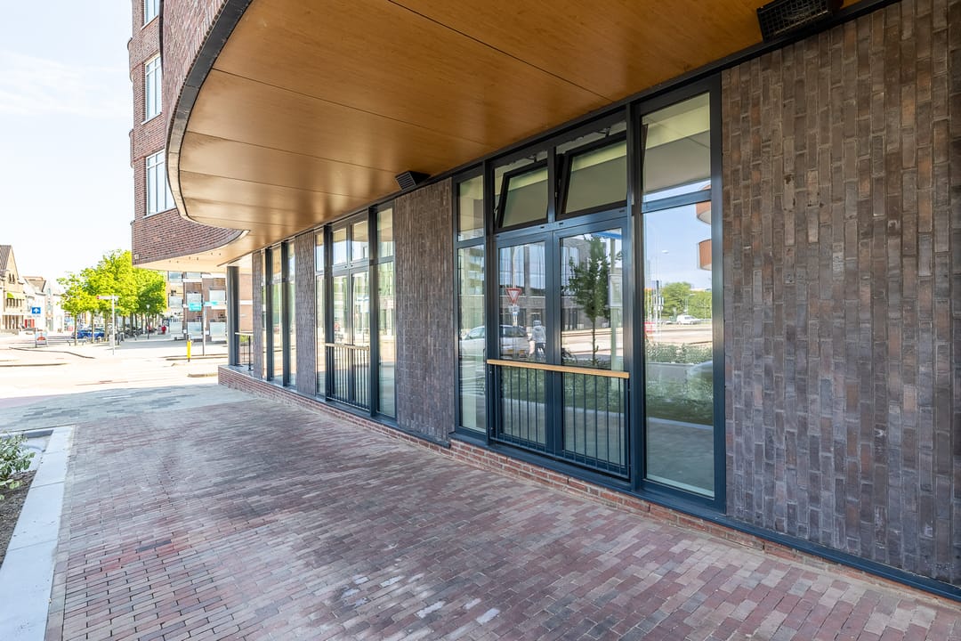 Photo 7 of Spuistraat 69