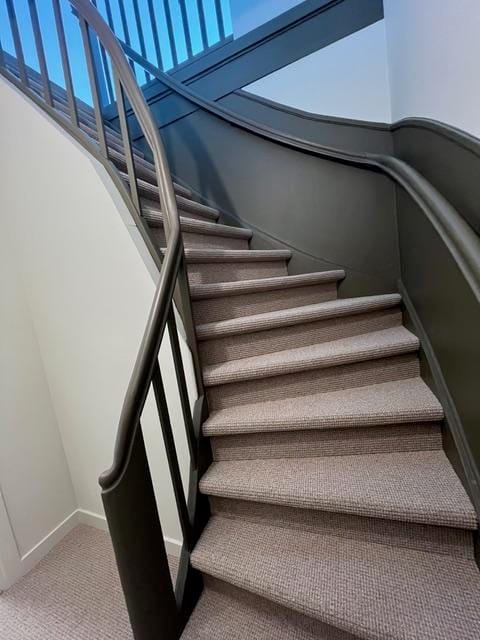 Photo 16 of Deurloostraat 32-4