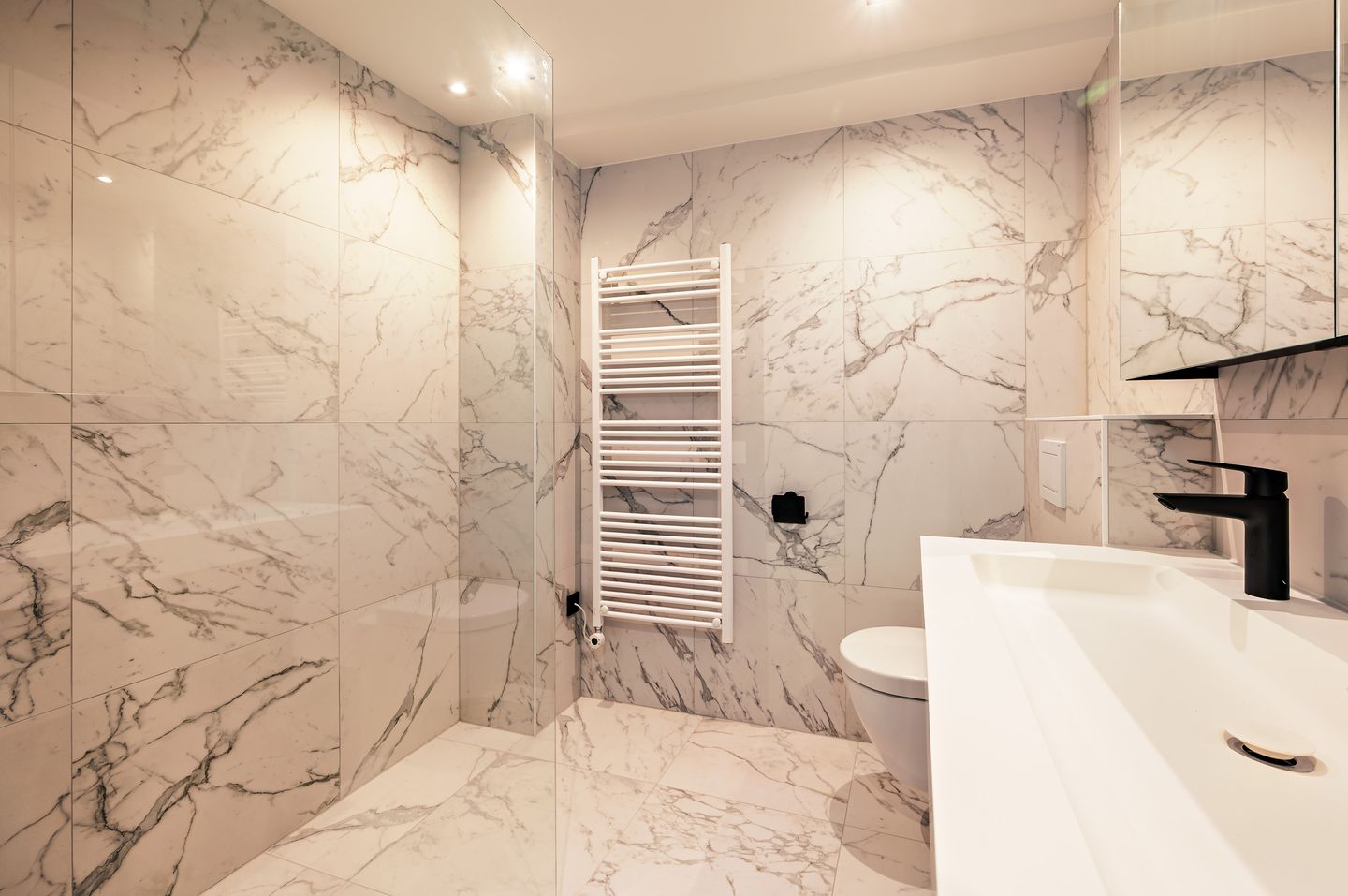 Photo 34 of Deurloostraat 32-4