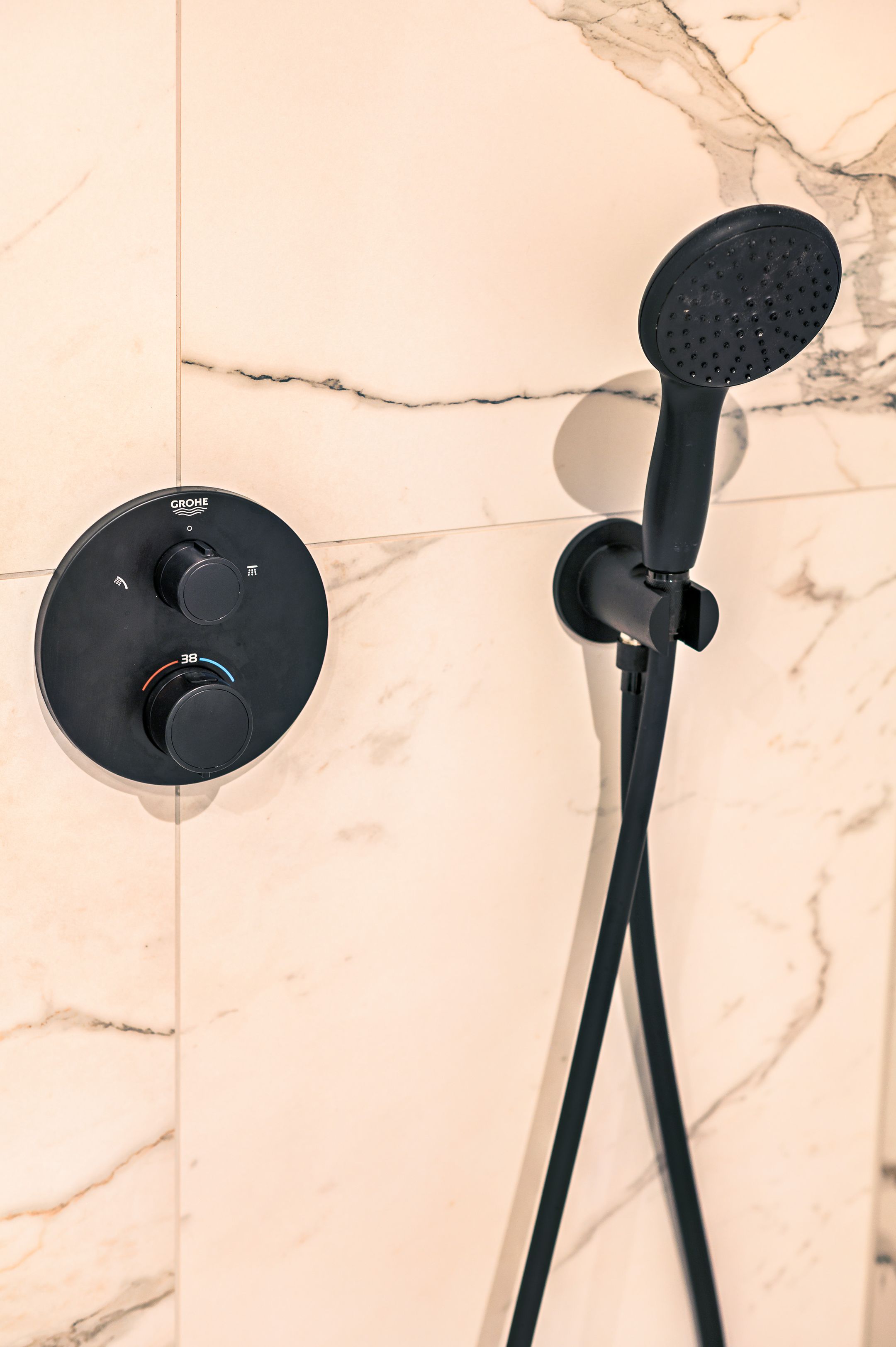 Photo 39 of Deurloostraat 32-4