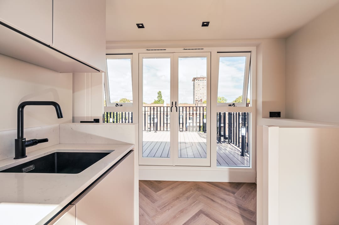 Photo 47 of Deurloostraat 32-4