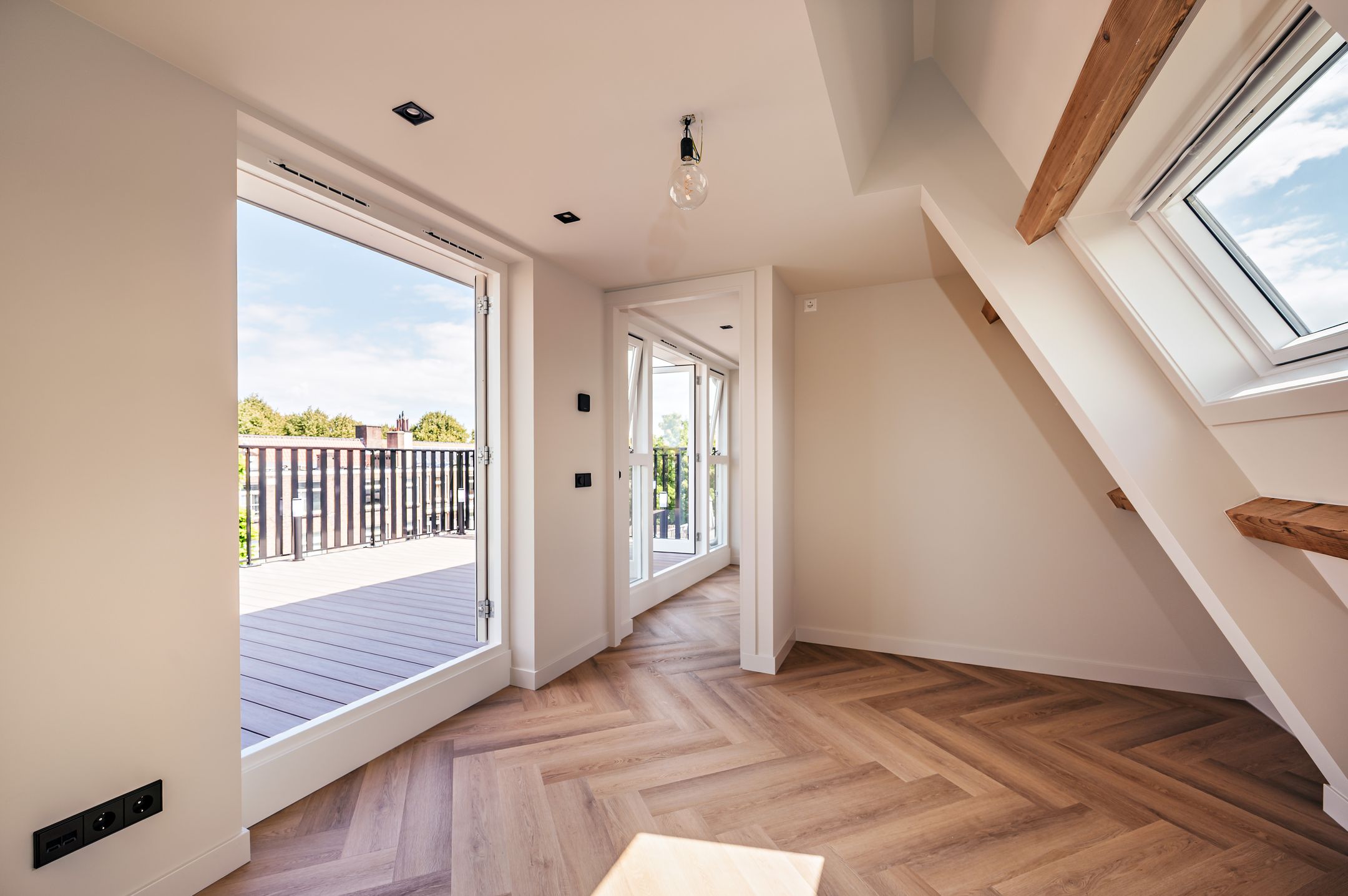 Photo 54 of Deurloostraat 32-4