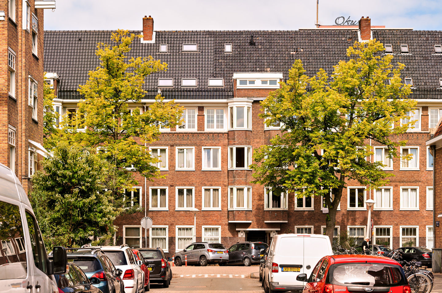 Photo 64 of Deurloostraat 32-4