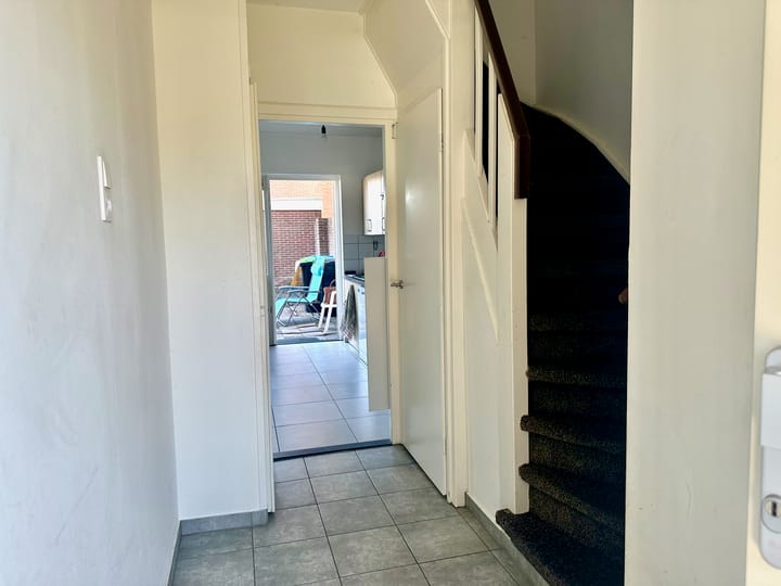 Foto 5 van Begoniastraat 1