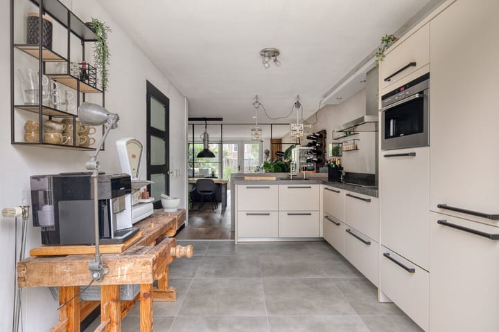 Foto 16 van Jac. Jongertstraat 20