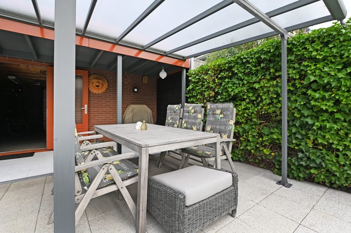 Foto 19 van Nieuwenhoornstraat 14