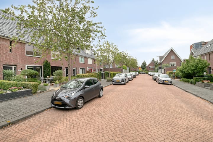 Foto 28 van Jac. Jongertstraat 20