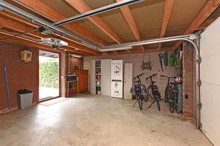 Foto 21 van Nieuwenhoornstraat 14