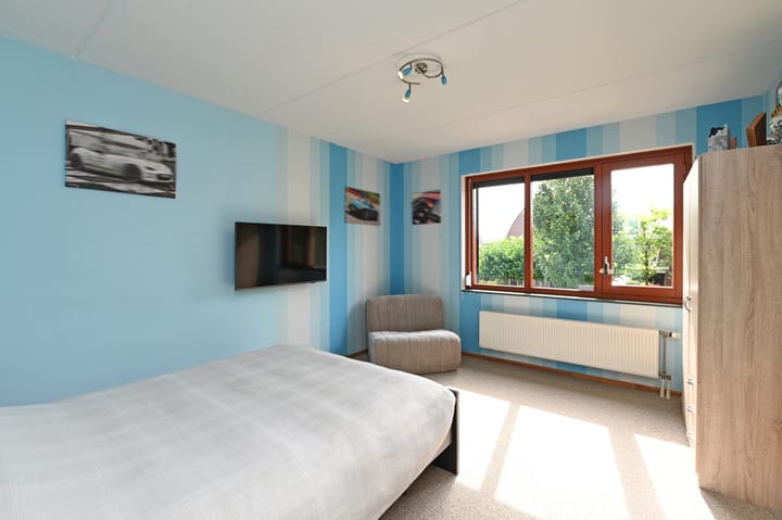 Foto 31 van Nieuwenhoornstraat 14